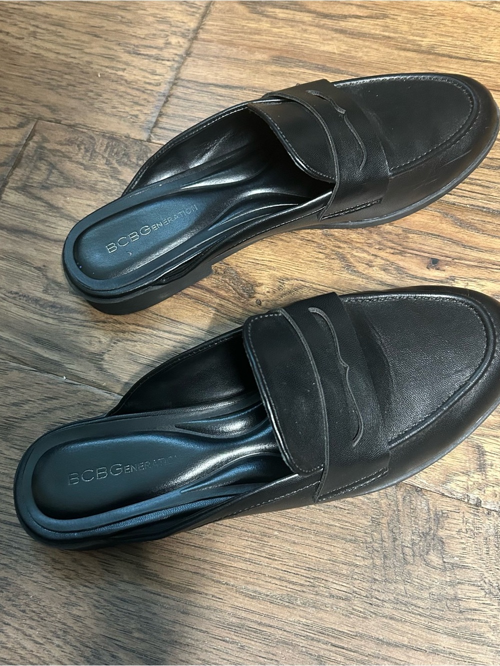 BCBGeneration Black Leather Penny Loafer Mules size 8.5
